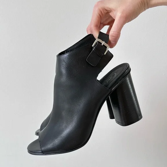 [SOLD] L’intervalle Black Leather Block Heel Mule Peep Toe Booties size 41 or 10 - Picture 6 of 8